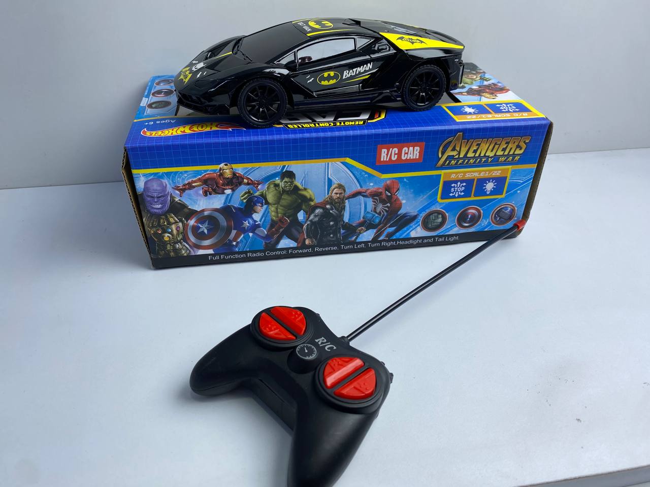 Expectacular Carro a Control Remoto de Heroes